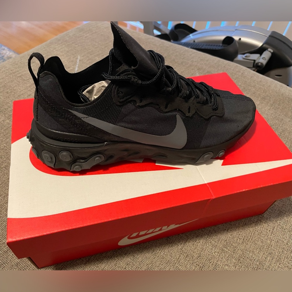 Nike React Element 55
